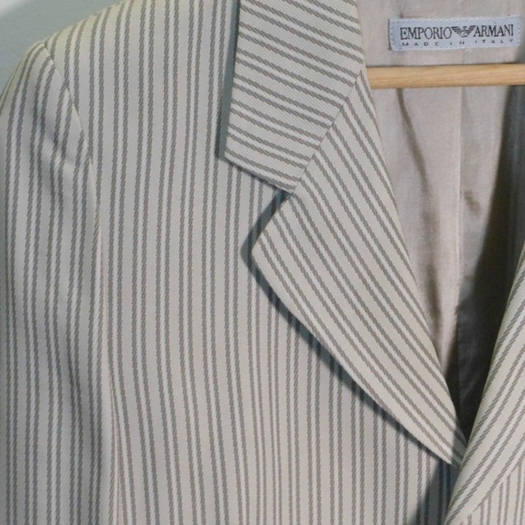 Emporio Armani made in Italy women's blazer - Picture 5 of 7